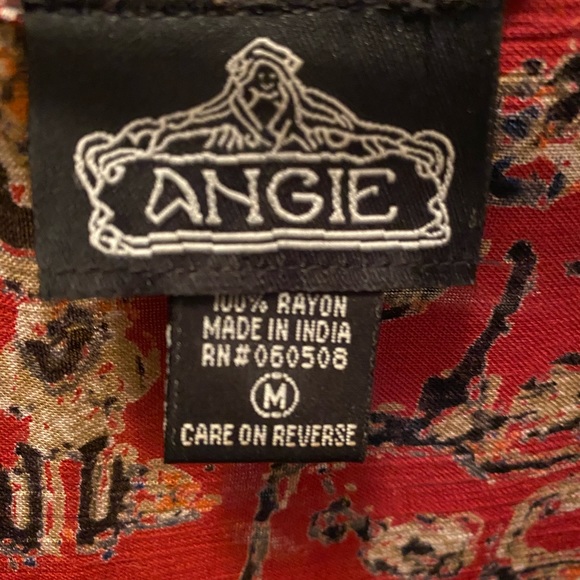 Angie Cold Shoulder Top - Picture 2 of 2